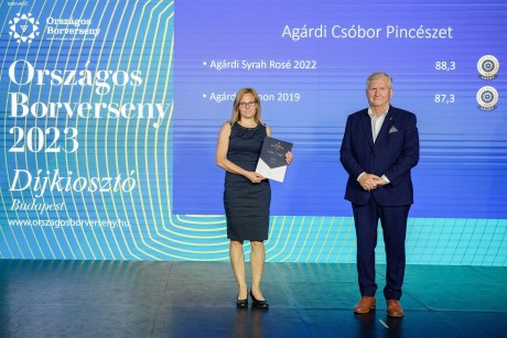 Az Agárdi Csóbor pincészet bora lett Magyarország legjobb rozéja